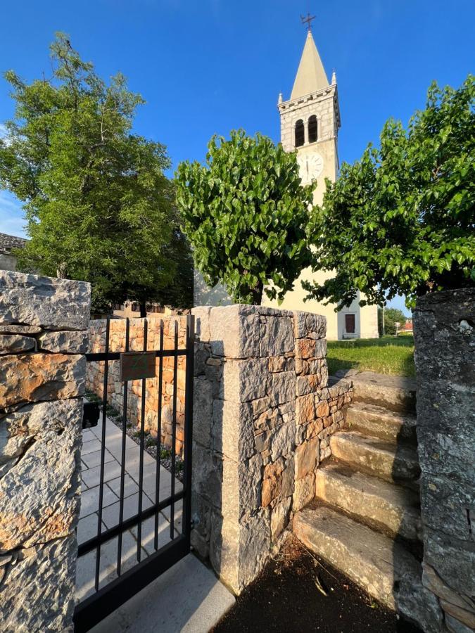 Appartamenti Minerva San Pelagio Luaran gambar