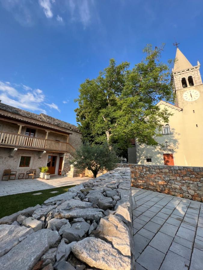 Appartamenti Minerva San Pelagio Luaran gambar